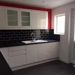 Rent 4 bedroom house in South East England