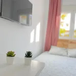 Rent 4 bedroom apartment in Seville