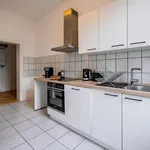 Miete 3 Schlafzimmer wohnung von 16 m² in Frankfurt