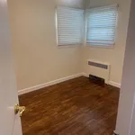 Rent 4 bedroom apartment in Glen Cove