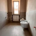 Rent 3 bedroom apartment of 70 m² in Maclodio