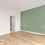 Rent 3 bedroom apartment of 86 m² in Milan