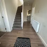 Rent 6 bedroom house in West Midlands