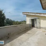 Affitto 6 camera casa di 650 m² in Rome