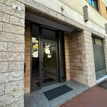 Affitto 4 camera appartamento di 91 m² in Genoa