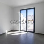 Rent 2 bedroom apartment of 71 m² in Portimão