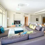 Rent 3 bedroom apartment of 237 m² in Palm Jumeirah