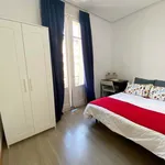 Rent a room in Madrid