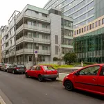 Miete 3 Schlafzimmer wohnung von 70 m² in Frankfurt am Main