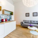 Appartement de 60 m² avec 2 chambre(s) en location à Brussels