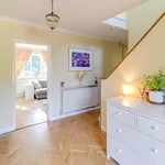 Rent 5 bedroom apartment in Guildford