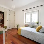 Rent a room in lisbon