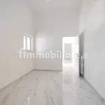 Affitto 3 camera appartamento di 65 m² in Giugliano in Campania