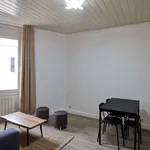 Appartement de 47 m² avec 3 chambre(s) en location à Marseille