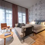 Rent 1 bedroom apartment of 45 m² in Hamburg