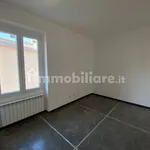 Affitto 2 camera appartamento di 53 m² in Genoa