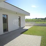 Rent 4 bedroom house in Lhota u Dolních Břežan