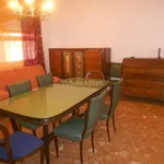 Rent 4 bedroom apartment of 90 m² in Padova