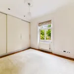 Rent 3 bedroom flat in London