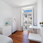 Rent 6 bedroom apartment in Lisbon