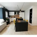 Maison de 125 m² avec 1 chambre(s) en location à Plombieres