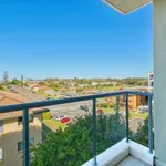 Rent 2 bedroom apartment in Port Macquarie