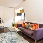 Rent 1 bedroom apartment of 388 m² in London