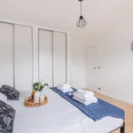 Appartement de 1180 m² avec 3 chambre(s) en location à Paris