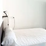 Rent a room of 150 m² in valencia