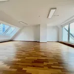 Rent 6 bedroom apartment of 210 m² in Wien