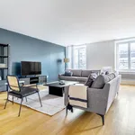 Appartement de 1335 m² avec 3 chambre(s) en location à Paris