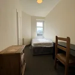 Rent 5 bedroom apartment in Dundee