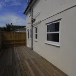 Rent 3 bedroom flat in South West England