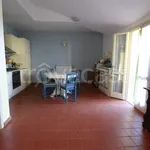 Rent 5 bedroom apartment of 75 m² in Capannori