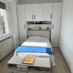 Rent 2 bedroom apartment of 45 m² in Milano