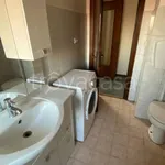 Rent 5 bedroom apartment of 80 m² in Adria