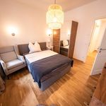 Rent a room of 112 m² in Frankfurt am Main