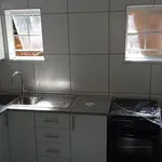 Rent 1 bedroom apartment in Johannesburg