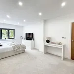 Rent 5 bedroom apartment in North West England