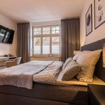 Miete 4 Schlafzimmer wohnung von 65 m² in Magdeburg