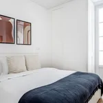 Rent 3 bedroom apartment of 36 m² in Lisbon