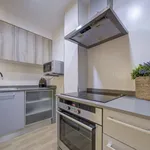 Rent 4 bedroom apartment of 80 m² in Valencia