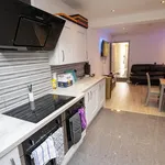 Rent 7 bedroom flat in West Midlands