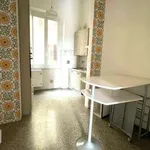 Rent 3 bedroom apartment of 116 m² in Genoa