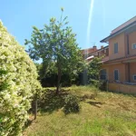 3-room flat viale Po 120, Campo Ascolano - Villaggio Tognazzi, Pomezia