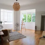 Rent 2 bedroom apartment of 65 m² in Lisbon