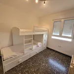 Alquilo 3 dormitorio apartamento de 111 m² en Alicante