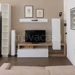 Rent 2 bedroom apartment of 63 m² in Milano