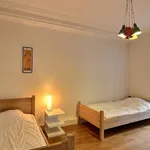 Rent 3 bedroom apartment of 1200 m² in Paris