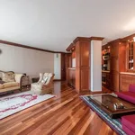 Rent 1 bedroom apartment of 85 m² in New York